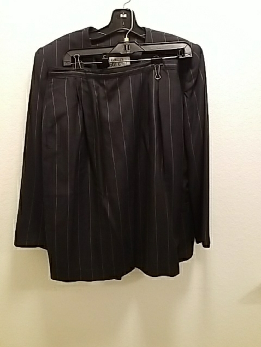 Le Suit Women's Black Trench Coat